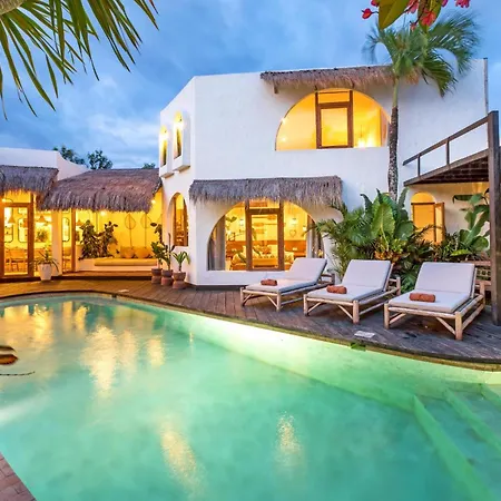 Villa Marbella - Stunning Chic 4Br Villa In Umalas, Private Retreat Next To Canggu